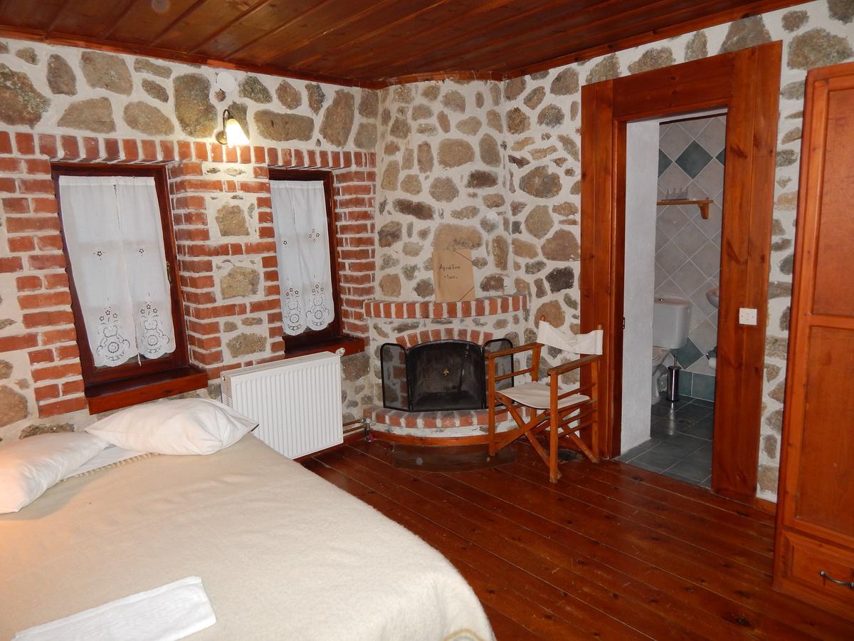 Ξενώνας Αριάδνη - Guesthouse Ariadni Lemos Exterior photo