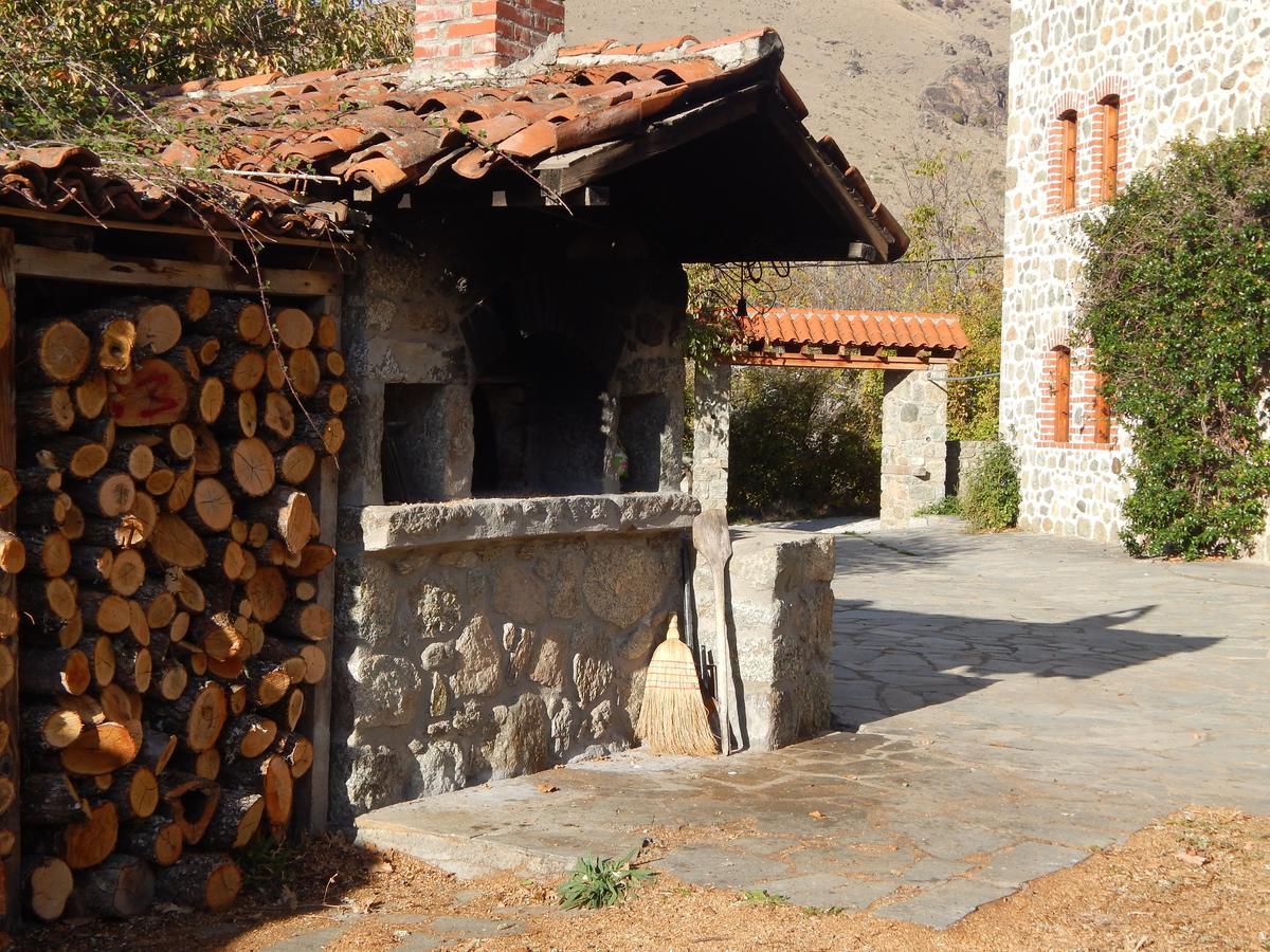 Ξενώνας Αριάδνη - Guesthouse Ariadni Lemos Exterior photo