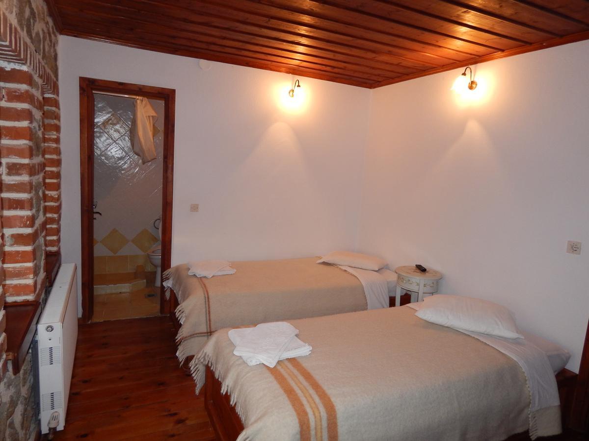 Ξενώνας Αριάδνη - Guesthouse Ariadni Lemos Exterior photo